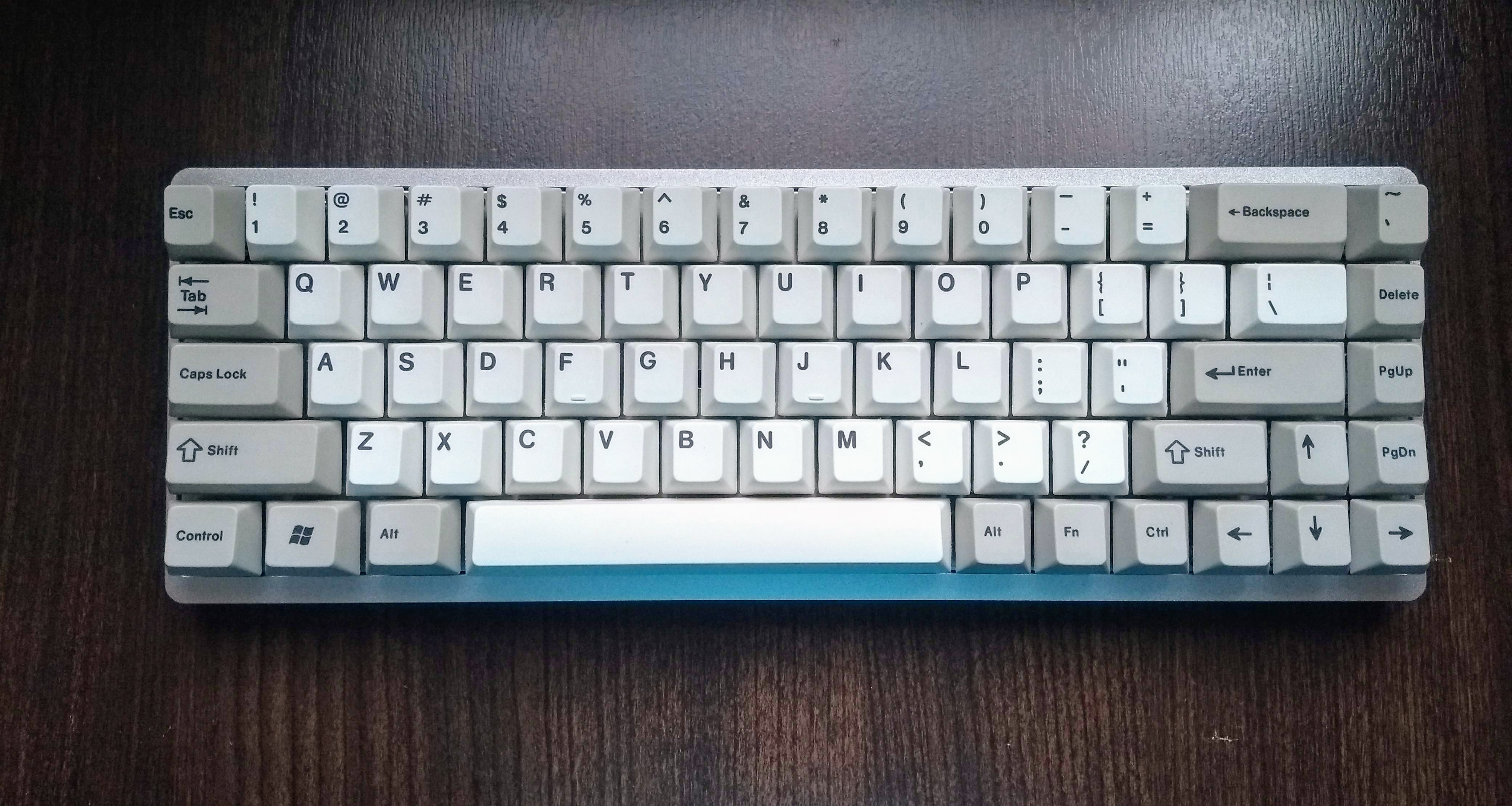 My First Mechanical Keyboard - A Review of TADA68